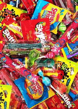 Bulk Candy Mix Variety Pack - 5lb Pack of Individually Wrapped Assorted Sweets for Party Favors, Candy Buffets, Goodie Bags, Gifting, and Office Treats