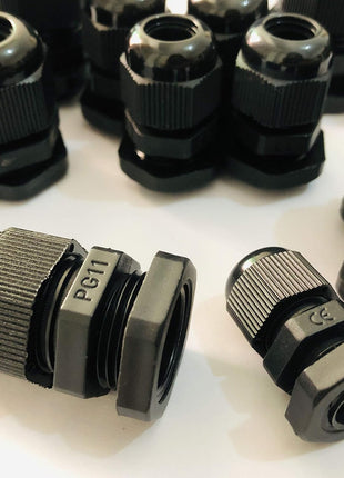 20pcs Cable Gland Waterproof Adjustable 3-13mm Cable Connectors PG7 PG9 PG11 PG13.5 PG16 Plastic Cable Gland Joints Wire Protectors