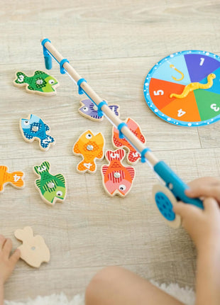 Melissa & Doug Catch & Count Wooden Fishing Game With 2 Magnetic Rods