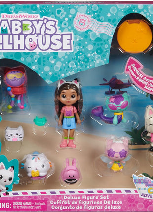 Spin Master Gabby's Dollhouse Travel Figure Set with 5 Cat Toys & Meow-Mazing Interactive Dollhouse with 7 Rooms, LCD Screen & Sound Effects Bundle