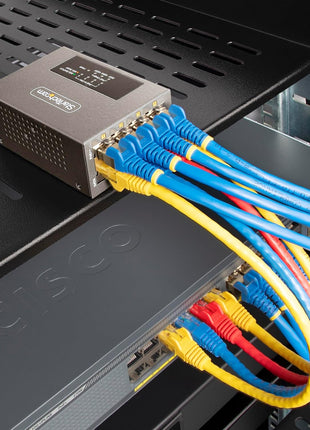 StarTech.com 4-Port Multi-Gigabit PoE++ Injector, 5/2.5/1G Ethernet (NBASE-T), PoE/PoE+/PoE++, Wall/DIN Rail Mountable, TAA