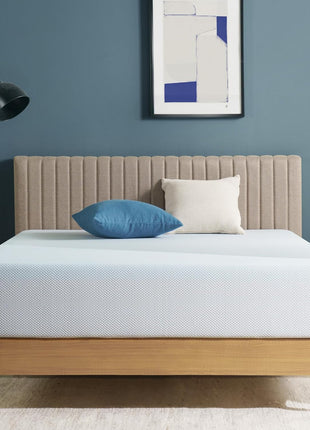 Zinus 10 Inch Queen Green Tea Cooling Memory Foam Mattress, Medium Feel | Refreshing & Cooling Sleep, Targeted Pressure Relief, Just-Right Medium Feel, CertiPUR-US & OEKO-TEX Certified Materials