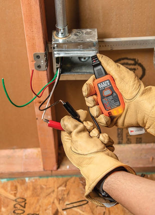 Klein Tools ET310KIT AC Circuit Breaker Finder Kit, Electric Tester, GFCI Tester, Leads, Adapters and Case