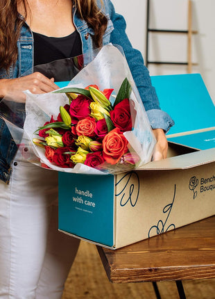 Benchmark Bouquets - Big Blooms Oriental Lilies & Roses (Glass Vase Included) - Fresh Flowers for Next Day Delivery - Gift for Birthday, Anniversary, Get Well, Sympathy, Congratulations