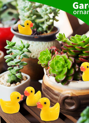 EKisemio100 Pcs Mini Resin Ducks Bulk,Tiny Yellow Duck for Hiding & Decor | 0.6in Little Ducks, Bright Yellow Resin Design, for Fairy Garden,Dollhouse,Potted Plant,DIY Kit and Miniature Decorations