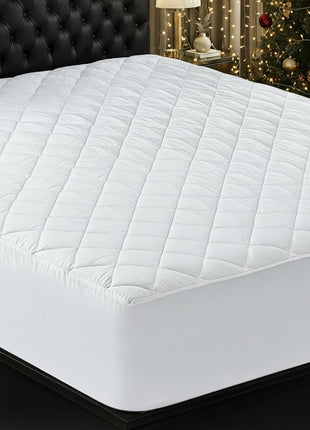 Utopia Bedding Quilted Fitted Mattress Pad, Queen Size, Elastic Fitted Mattress Topper Protector and Cover Stretches up to 16 Inches Deep, Machine Washable (White)