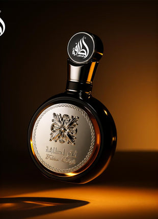 Lattafa Fakhar - Fresh, Fruity, Bergamot, Amber Wood - Eau de Parfum Long-Lasting Fragrance for Men, 3.40 Ounce / 100 ml