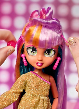 IMC Toys VIP Girls Hair Makeover Quinn Fashion Doll with 11 inch Colorful Long Styling Hair and 5 Accessories Fashion Toy, Girls and Boys Ages 5 and Up, 10 Inch Doll