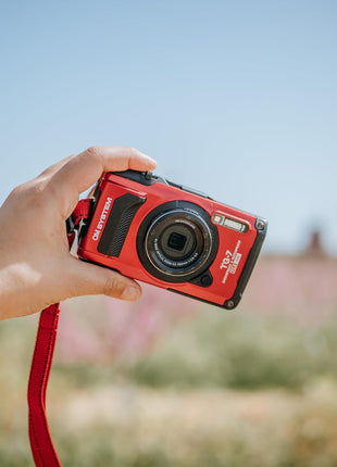 OM System OLYMPUS Tough TG-7 Red Underwater Camera, Waterproof, Freeze Proof, High Resolution Bright, 4K Video 44x Macro Shooting (Successor Olympus TG-6)