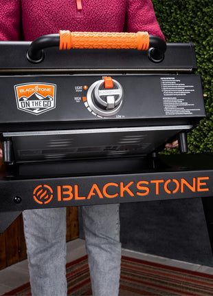 BLACKSTONE 5013 Collapsible 17 inch and 22 inch Tabletop Griddle Stand with Adjustable Legs and a Removable Side Shelf, Powder Coated Steel, Black