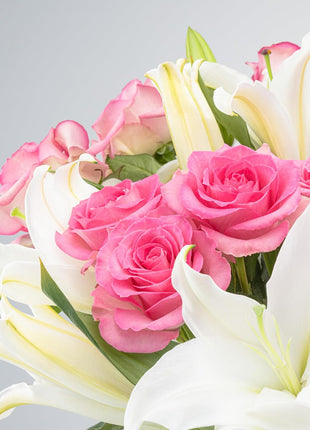 Benchmark Bouquets - Oriental Lily Flower & Pink Roses Bouquet - Fresh Flowers for Delivery - Real Flowers in a Vase - Romantic Gift Set - Easter Gifts (Glass Vase Included)