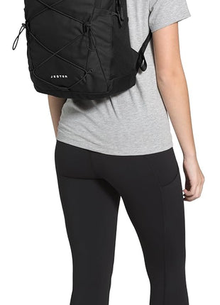 THE NORTH FACE Women's Jester Everyday Laptop Backpack | Commuter Travel Bag with Laptop Sleeve, Water-Repellent Finish, Spacious Compartment, TNF Black-NPF, One Size