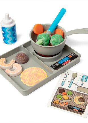 Melissa & Doug Simmer & Stir Stovetop Play Set with Water Wow!® Color Changing Play Food Preschool Toy Ages 3+