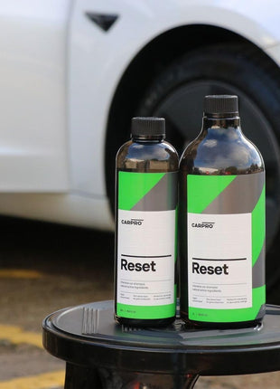 CARPRO Reset - Intensive Car Wash Shampoo Perfect for Ceramic Coating & Nanotechnology Based Sealants and Coatings, pH-Neutral - Liter (34oz)