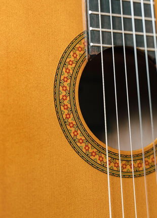 Yamaha C40II Classical Guitar, Full Size With Rosewood Fingerboard and Bridge, Natural